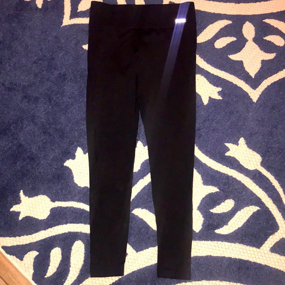 PINK VICTORIAS SECRET ultimate yoga leggings. - Picture 1 of 4
